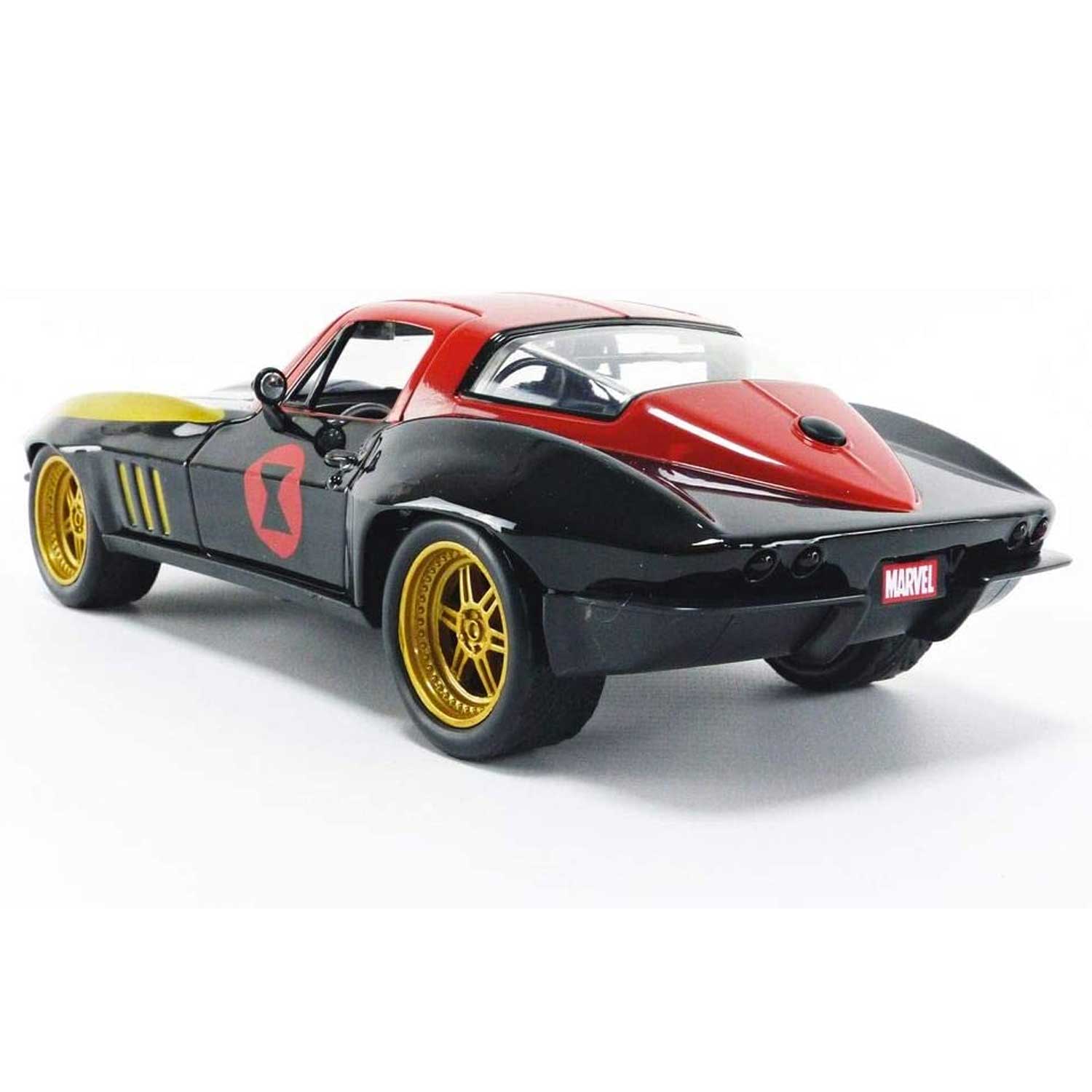 Marvel Black Widow 1966 Chevy 1:24