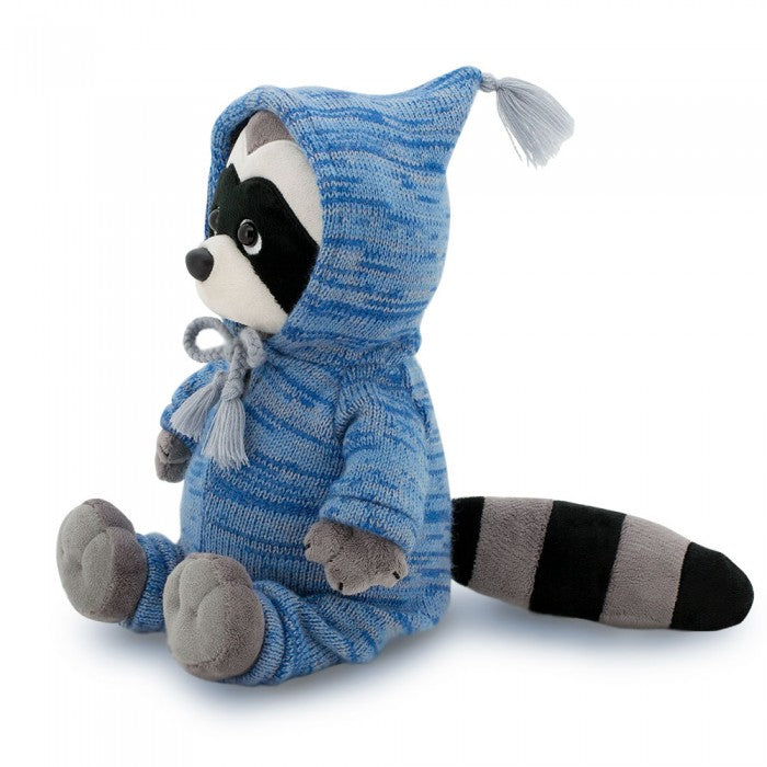 DENNY THE RACCOON: KNITTED SEASON
