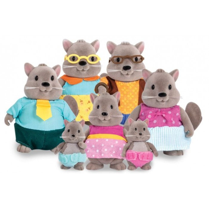 Li'l Woodzeez Squirrel Family Set with Grandparents