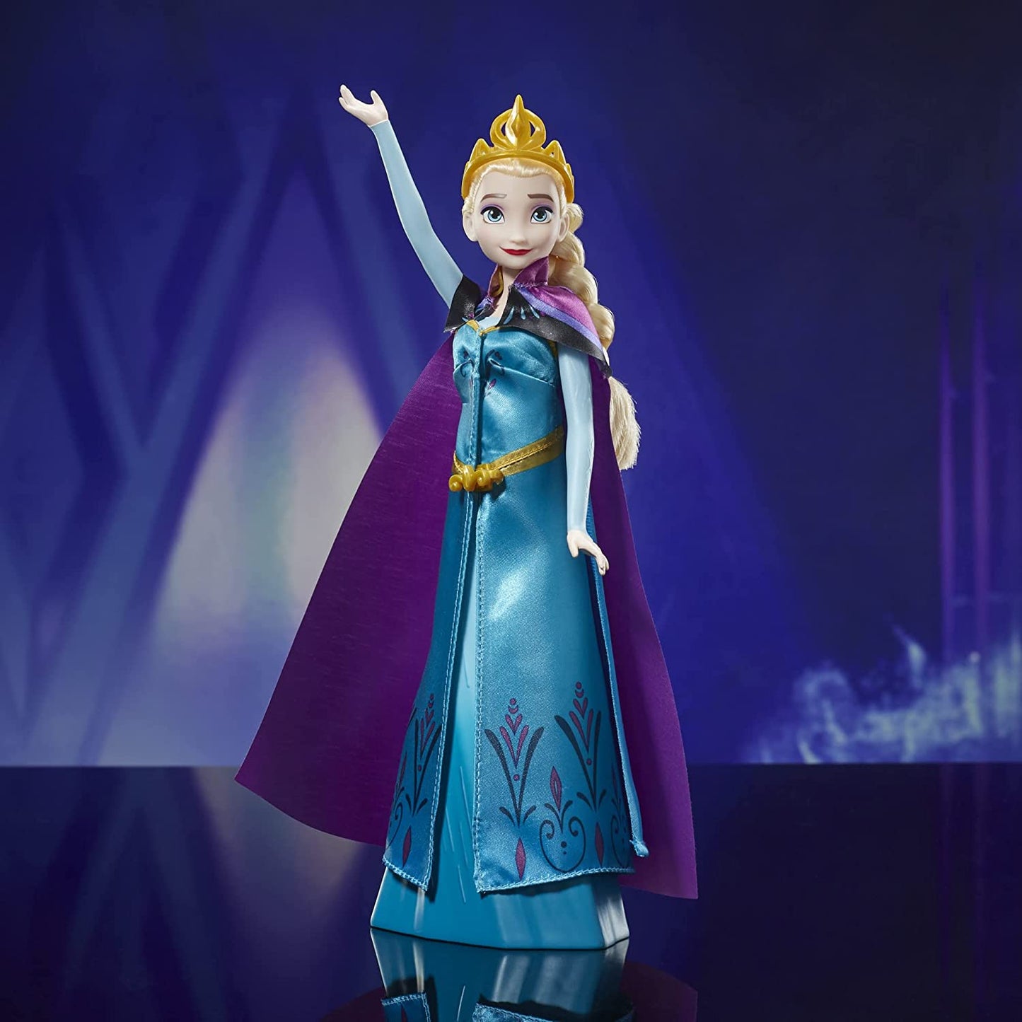 Disney Frozen 2 ELSAS ROYAL REVEAL