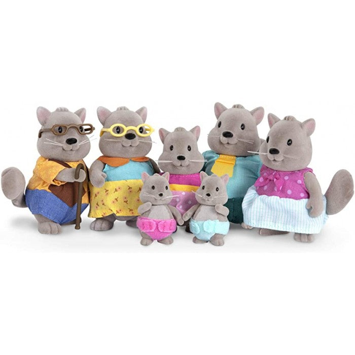 Li'l Woodzeez Squirrel Family Set with Grandparents