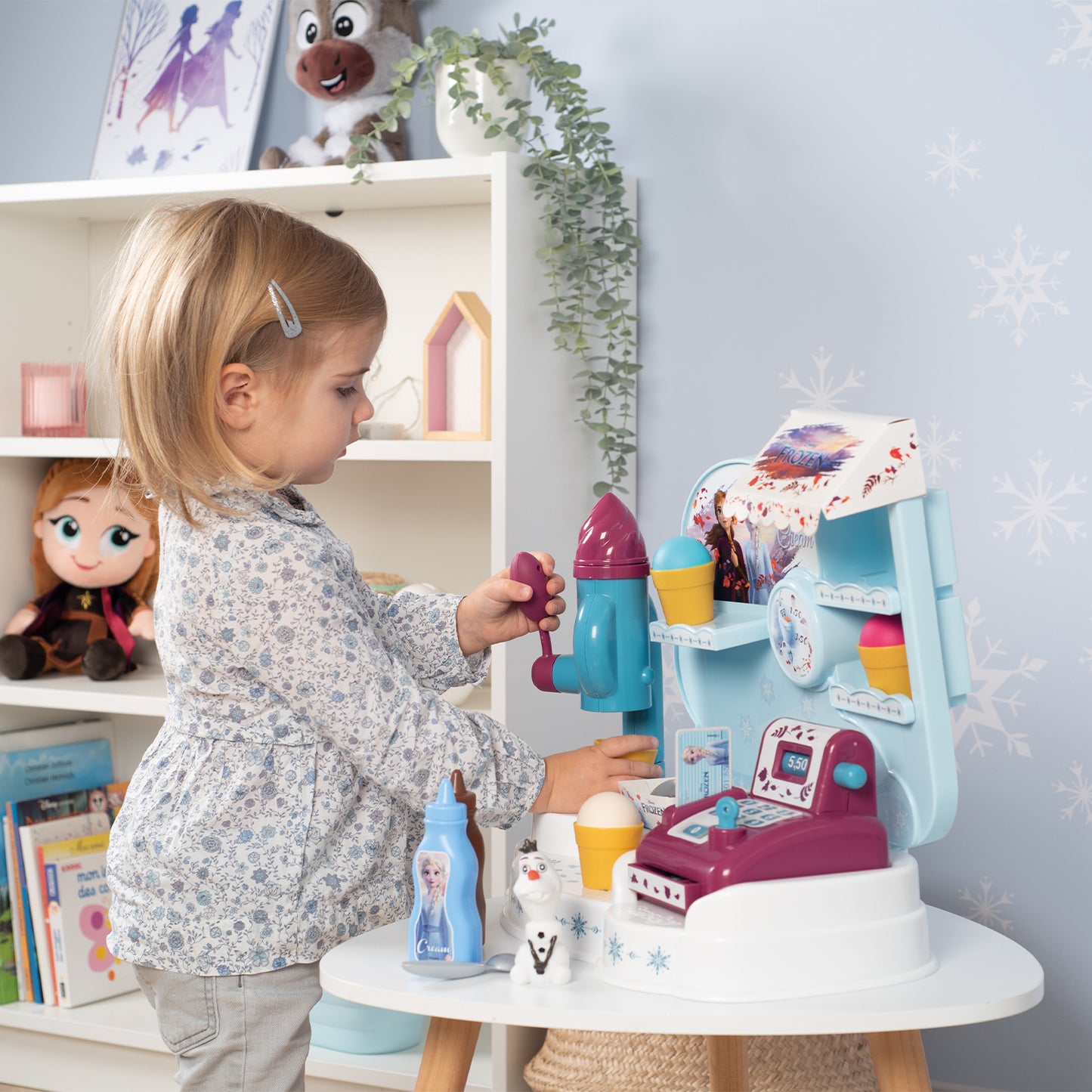 Disney Franceozen Ice Shop