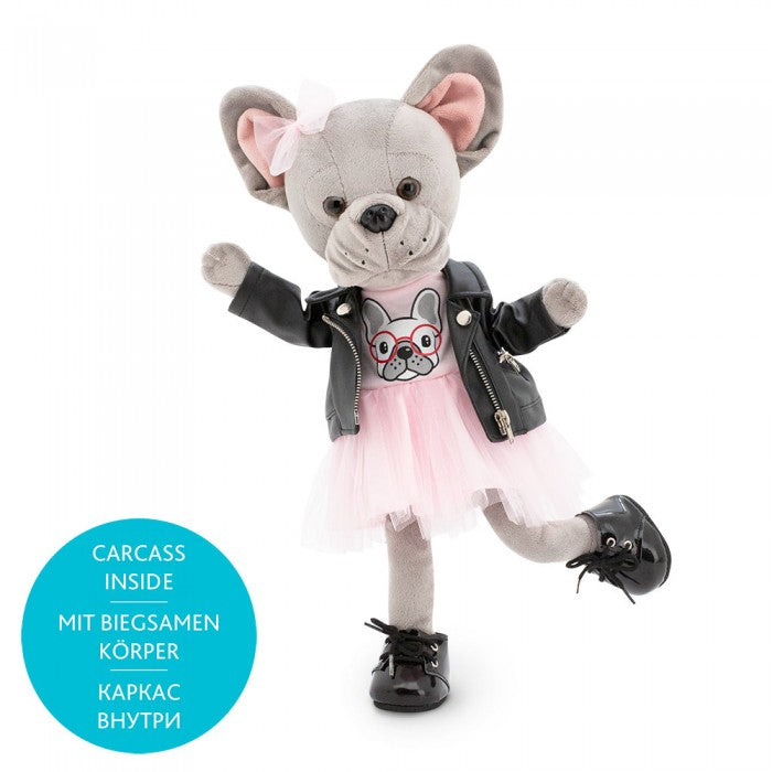 Lucky Betsy: Cheeky Style