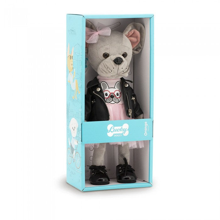Lucky Betsy: Cheeky Style
