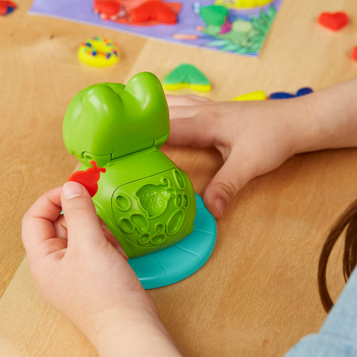 PlayDoh FROG N COLORS STARTER SET