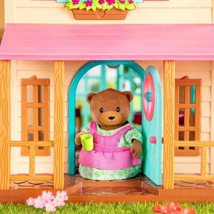 Li'L Woodzeez The Healthnuggle Bear Family with Storybook