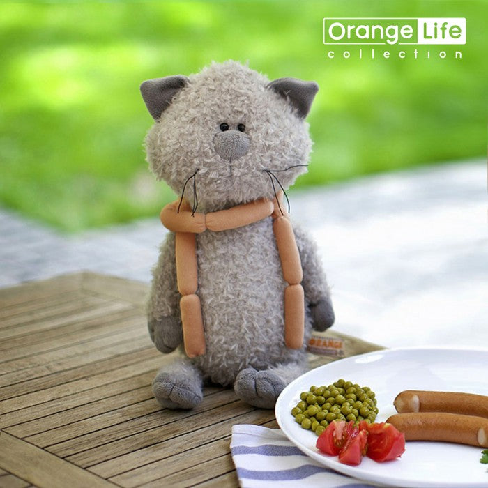 BUDDY THE CAT WITH SAUSAGES