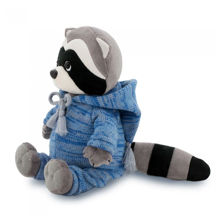 DENNY THE RACCOON: KNITTED SEASON